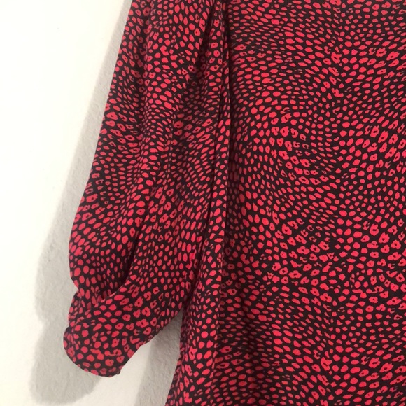 BANANA REPUBLIC Red/Black blouse - Picture 3 of 4